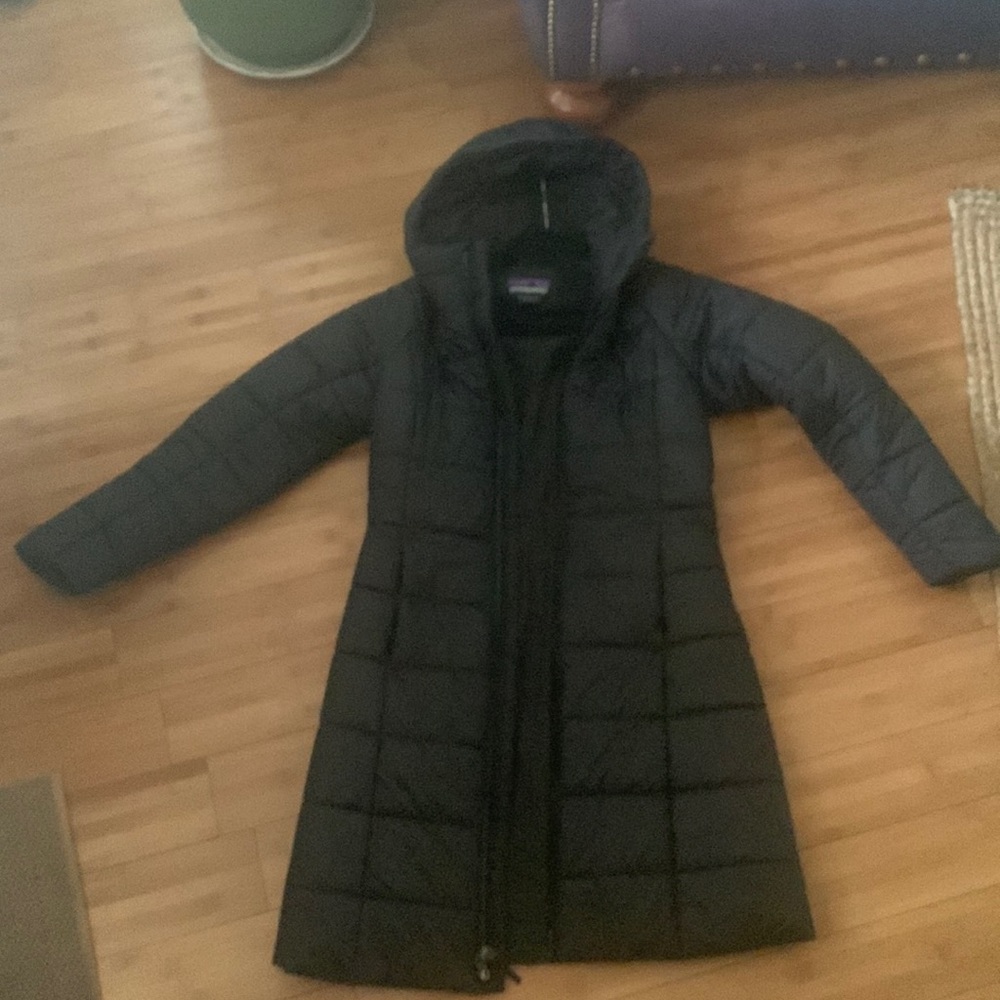 Xs long coat puffer jacket Patagonia black